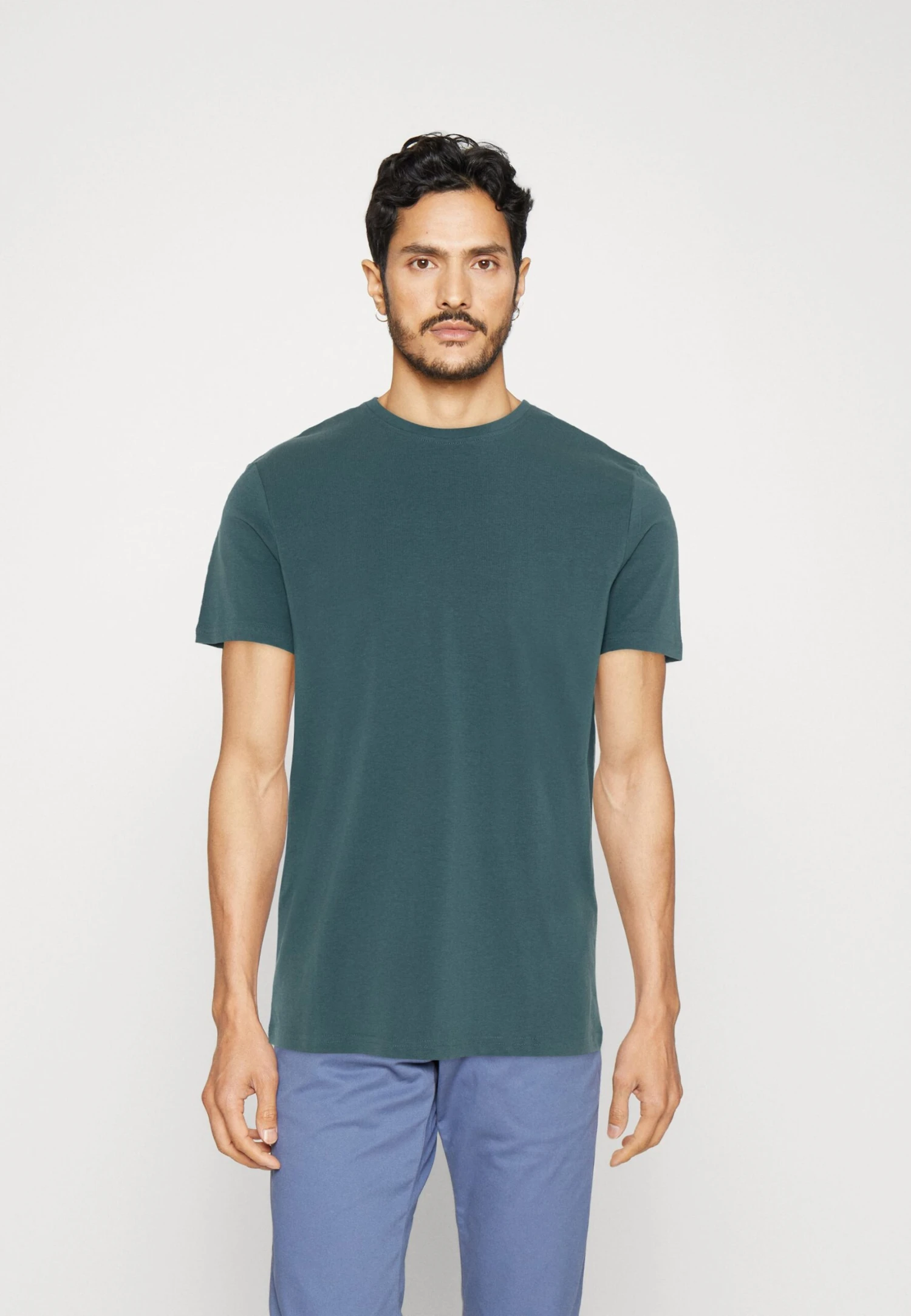 Pier One 5 Pack - T-Shirt Basic - White/Off-White/Lilac - Afbeelding 2