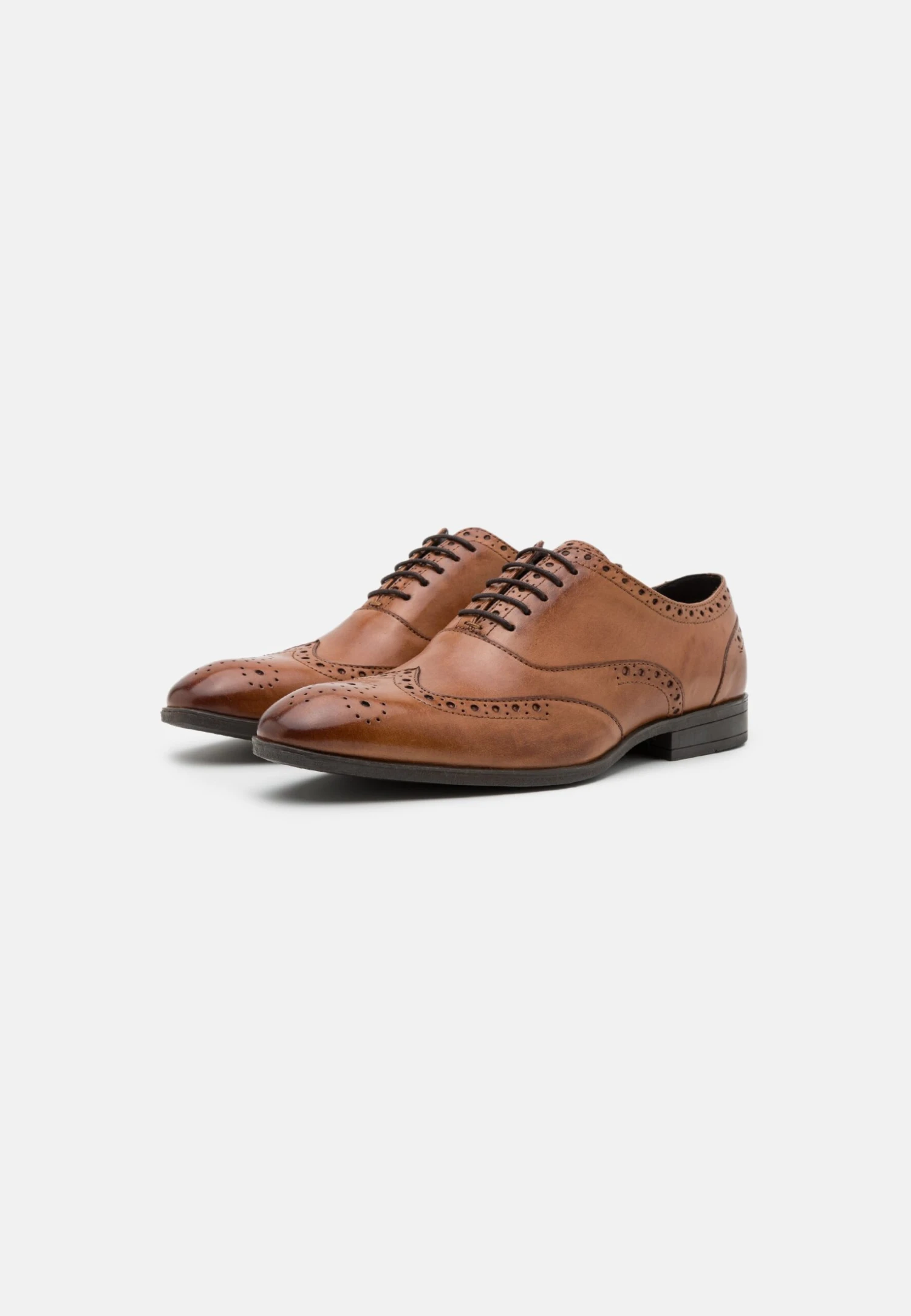 Pier One Leather - Veterschoenen - Cognac - Afbeelding 2