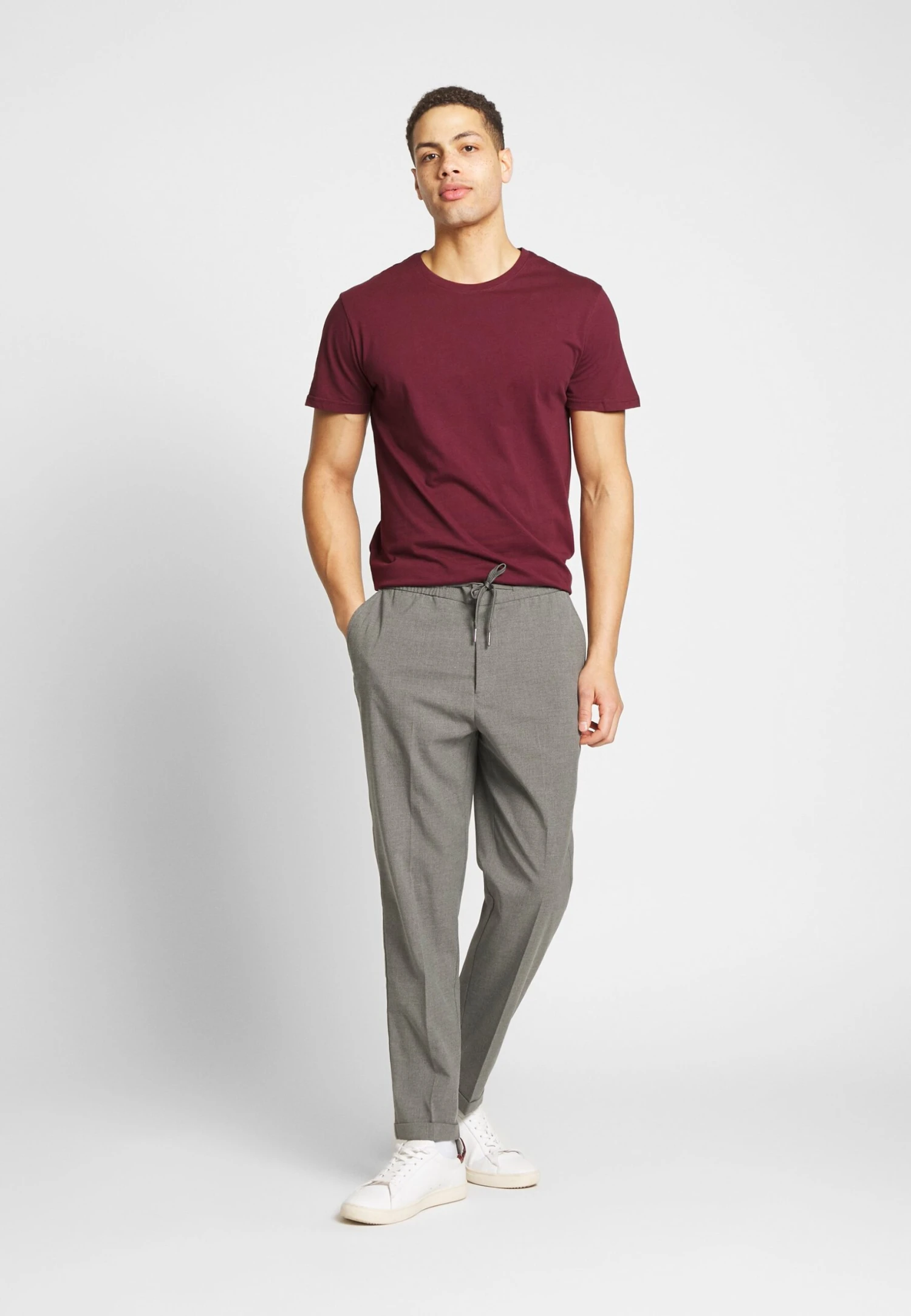 Pier One 3 Pack - T-Shirt Basic - White/Dark Blue/Red - Afbeelding 2