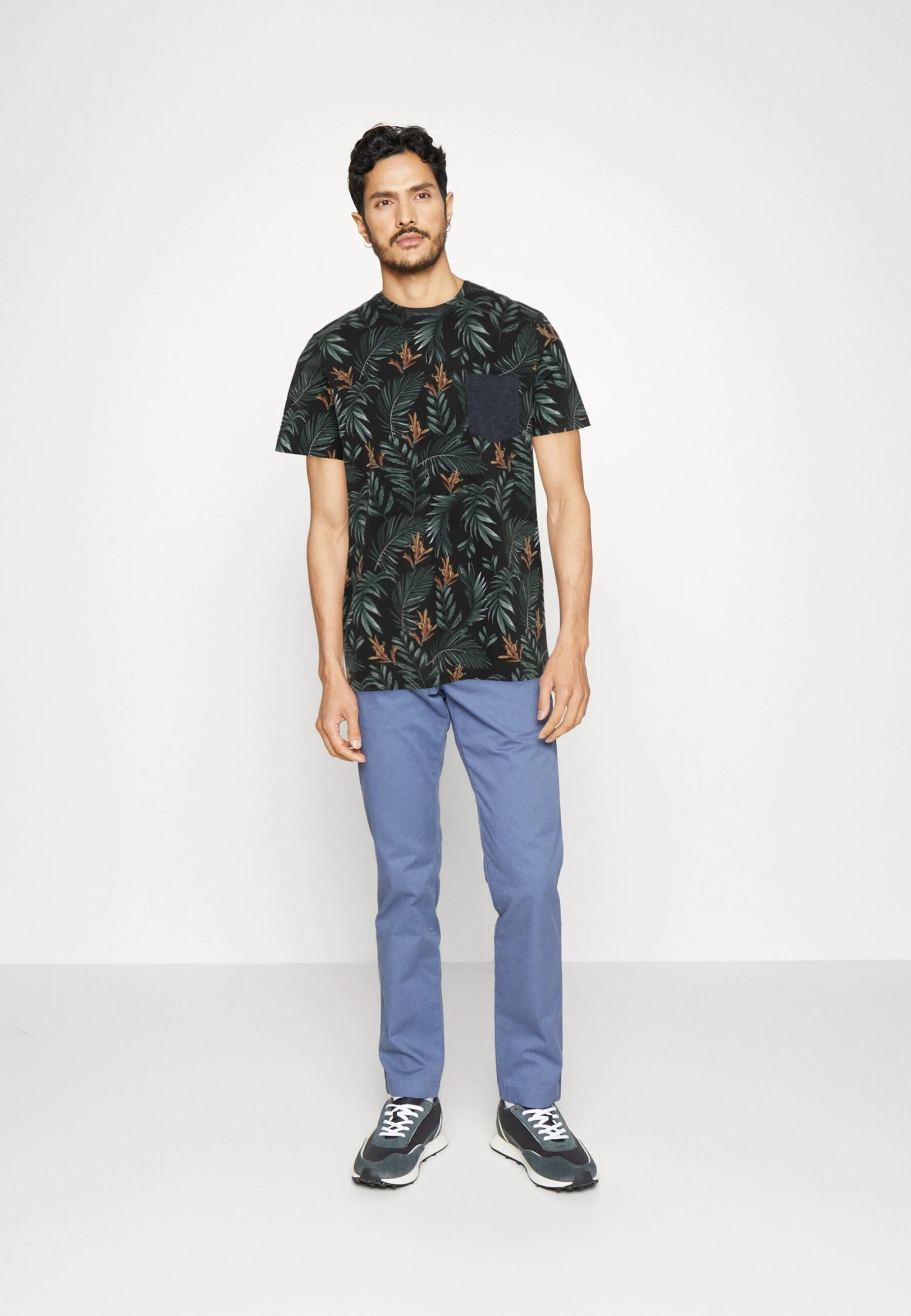 Pier One 2 Pack - T-Shirt Print - White/Multi-Coloured